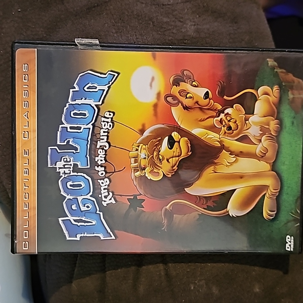 !! DVD. Leo the Lion king of the jungle